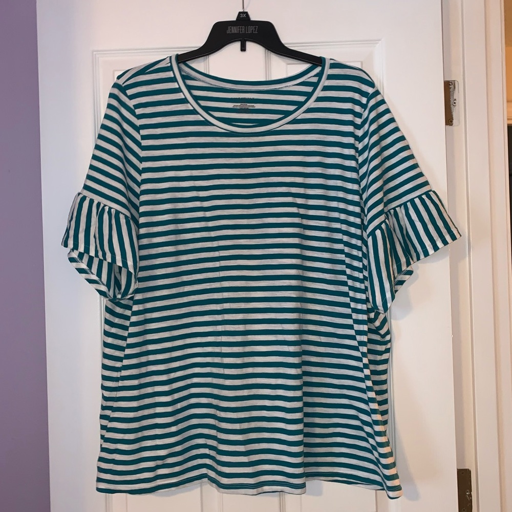 26/28 Lane Bryant Top